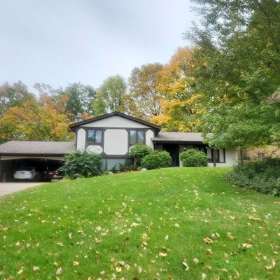 12751 Gordon Dr, Eden Prairie, MN 55346