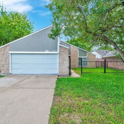 13311 Robinglen Dr, Houston, TX 77083