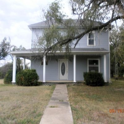 1135 Eden Rd, Abilene, KS 67410