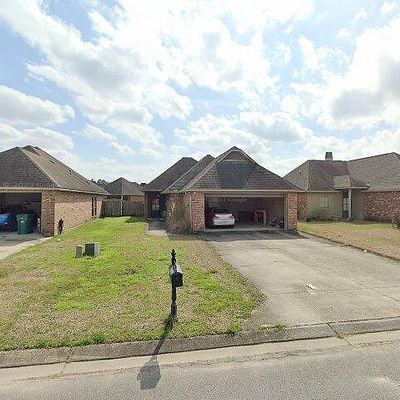 15082 Coldwater Dr, Walker, LA 70785