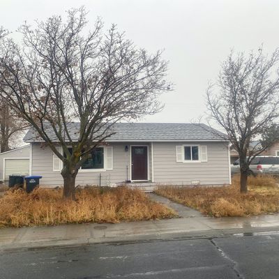 2207 W Basin St, Moses Lake, WA 98837