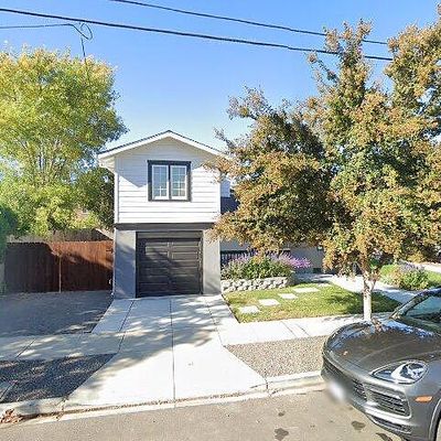 2249 Spencer St, Napa, CA 94559