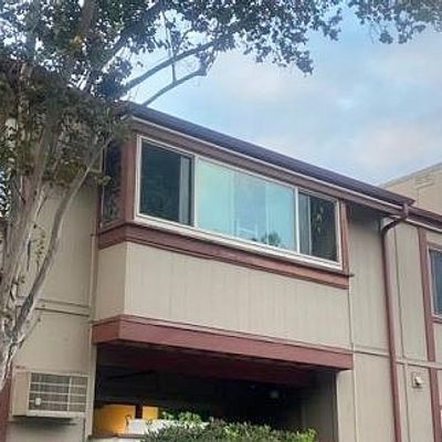 5483 Adobe Falls Rd #14, San Diego, CA 92120