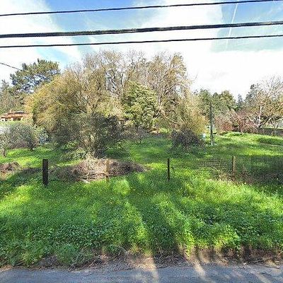 551 Paradise Rd, Salinas, CA 93907