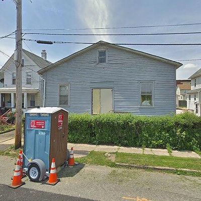 6 Anderson St, South River, NJ 08882