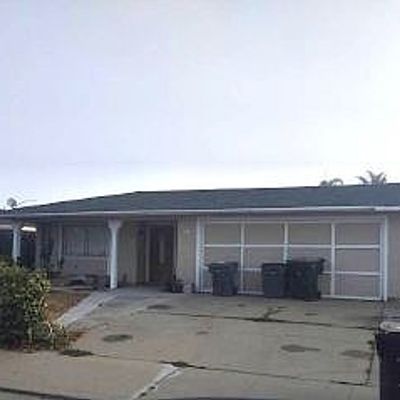 717 Amarillo Way, Salinas, CA 93905