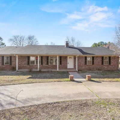 707 N Cedar St, Morrilton, AR 72110