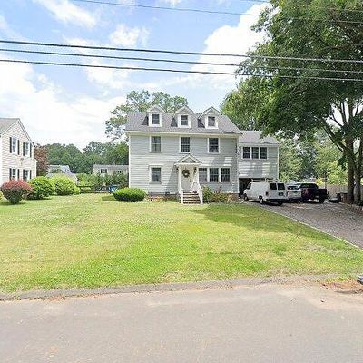 11 Gaymoor Dr, Stamford, CT 06907