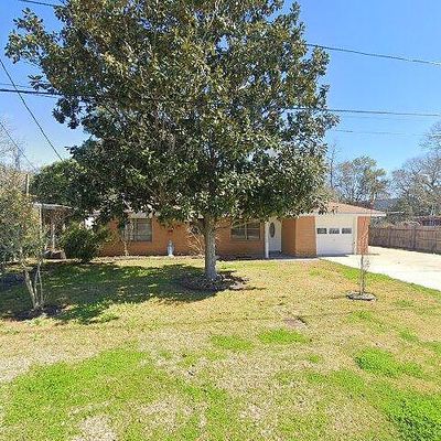 117 Moon Rd, Morgan City, LA 70380