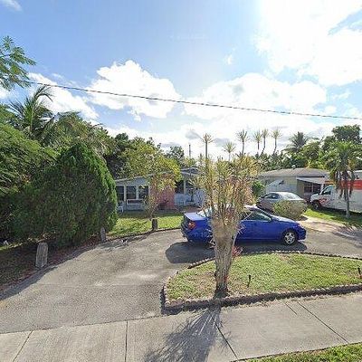 1532 Ne 174 Th St, North Miami Beach, FL 33162