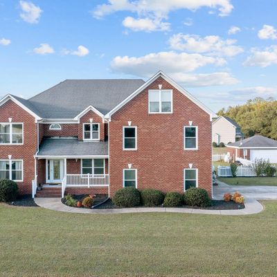 2784 Lake Cohoon Rd, Suffolk, VA 23434