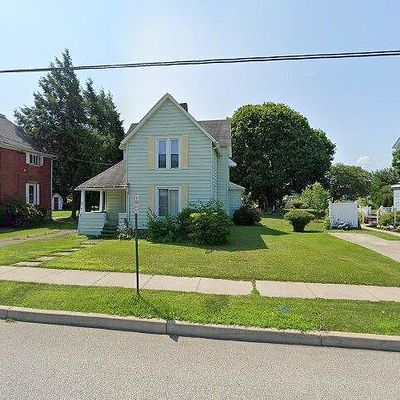 43 Clinton St, North East, PA 16428