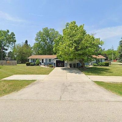 4708 Tennessee Rd, Caledonia, WI 53405