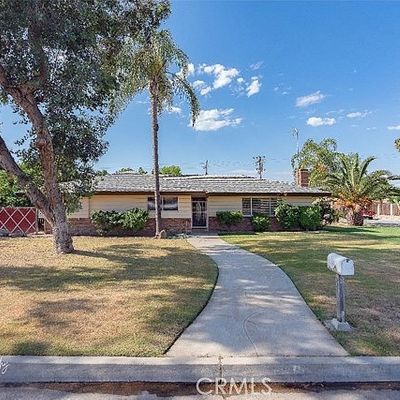 5841 Olive Dr, Bakersfield, CA 93308