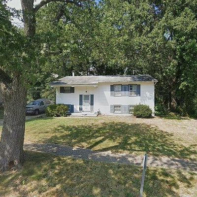 135 E Rutherford Dr, Newark, DE 19713