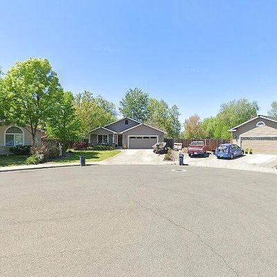 331 Donna Way, Central Point, OR 97502