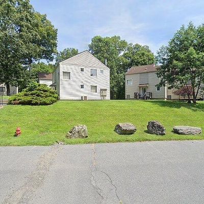 37 Valley View Dr, East Stroudsburg, PA 18301