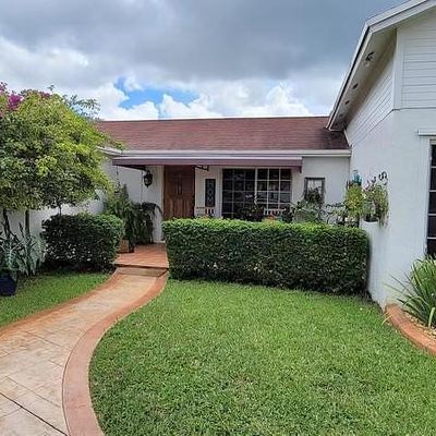 5950 Nw 192 Nd St, Hialeah, FL 33015