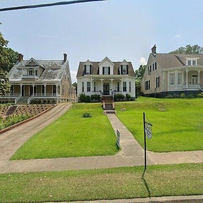 906 Main St, Natchez, MS 39120