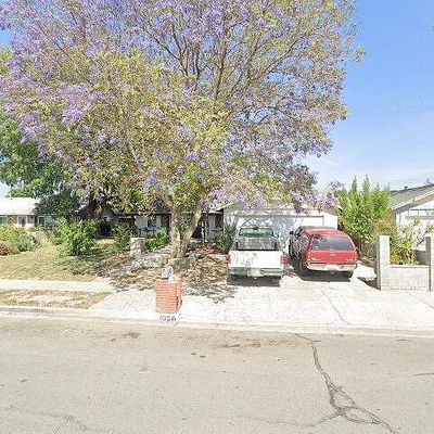 1056 Whitcomb Ave, Simi Valley, CA 93065