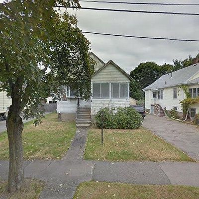 197 Hobart St, Quincy, MA 02170