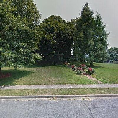 200 Braeburn Dr, Walkersville, MD 21793