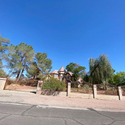 1580 Red Rock St, Las Vegas, NV 89146