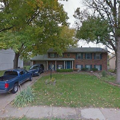 2145 Glenoro Dr, Florissant, MO 63033