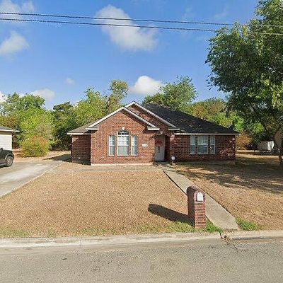 215 Sterling St, College Station, TX 77840