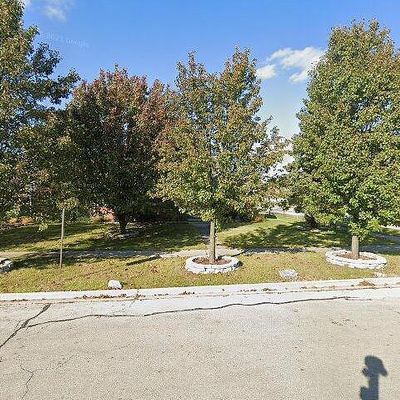 6800 Olympic Dr, Bridgeview, IL 60455