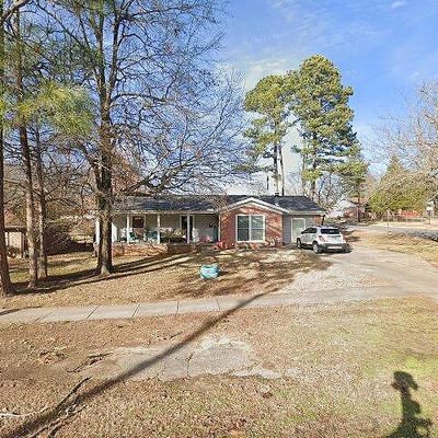 900 Gregory St, Jacksonville, AR 72076