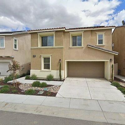 24174 Carnation Way, Lake Elsinore, CA 92532