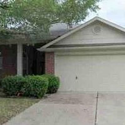 4909 Summer Rain Dr, Conroe, TX 77303