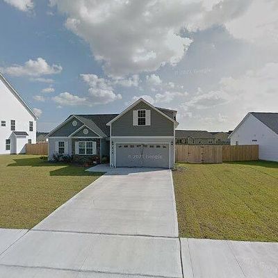 416 Savannah Dr, Jacksonville, NC 28546