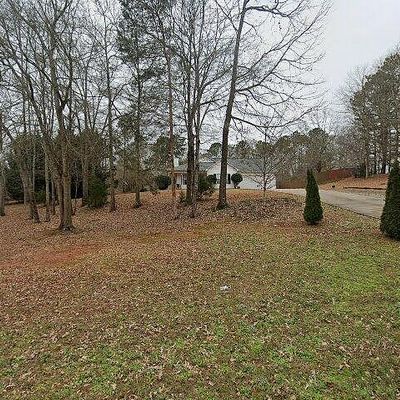 1208 Browns Country Ln, Locust Grove, GA 30248