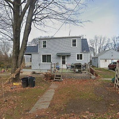 110 Oakwood Rd, Coraopolis, PA 15108