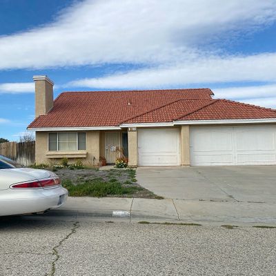 1111 Marigold Ave, Palmdale, CA 93551