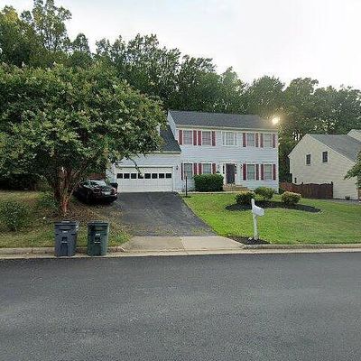 16044 Hayes Ln, Woodbridge, VA 22191