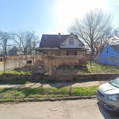 1901 Lister Ave, Kansas City, MO 64127