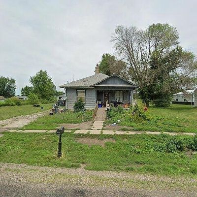 207 Hanna St, Golden, IL 62339