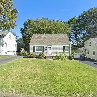 17 Hillside Ave, West Haven, CT 06516