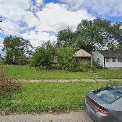 18041 Cardoni St, Highland Park, MI 48203