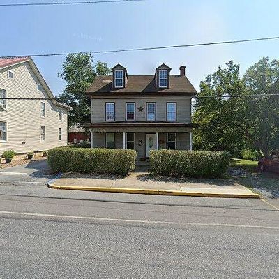 322 W Market St, Jonestown, PA 17038