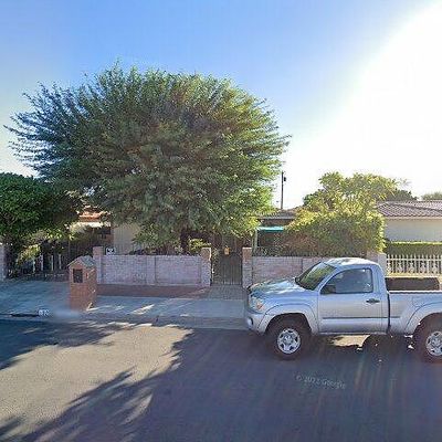 32270 Navajo Trl, Cathedral City, CA 92234