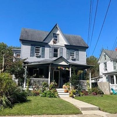 334 N Pearl St, Clayton, NJ 08312