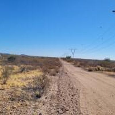 336 Xx W Dove Valley Road 123, Wickenburg, AZ 85390