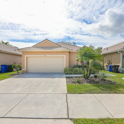 3414 Willow St, Lauderdale Lakes, FL 33311