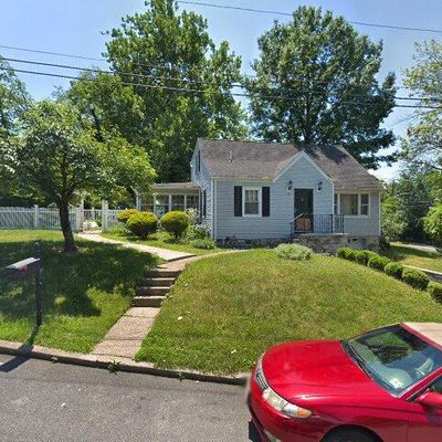 4 Brookview Dr, Woodland Park, NJ 07424