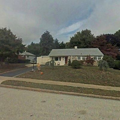 410 Yale Ave, Broomall, PA 19008