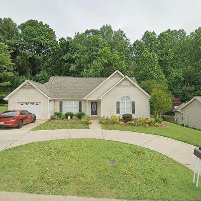 4240 Salem Landing Dr, Winston Salem, NC 27101